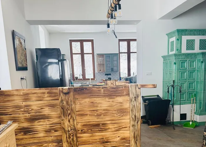 Celnice Nová Seninka 103 * Staré Město