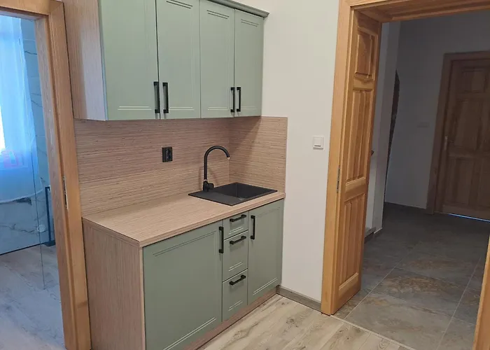 Celnice Nova Seninka 103 *